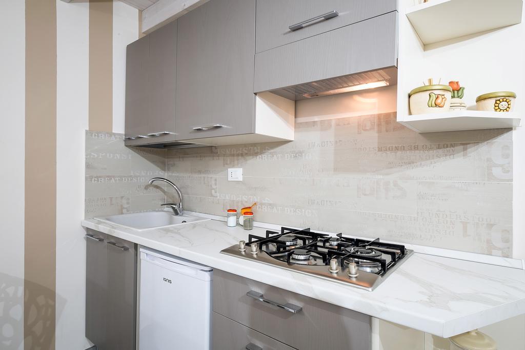 Quattro Canti Apartments ปาแลร์โม ห้อง รูปภาพ
