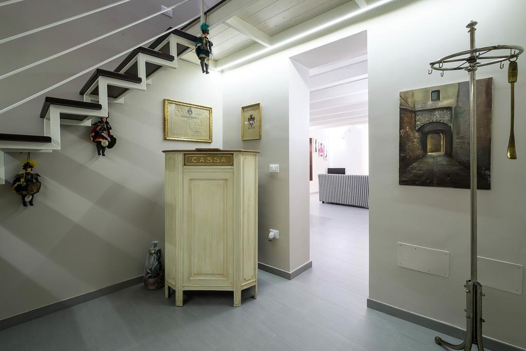 Quattro Canti Apartments ปาแลร์โม ภายนอก รูปภาพ